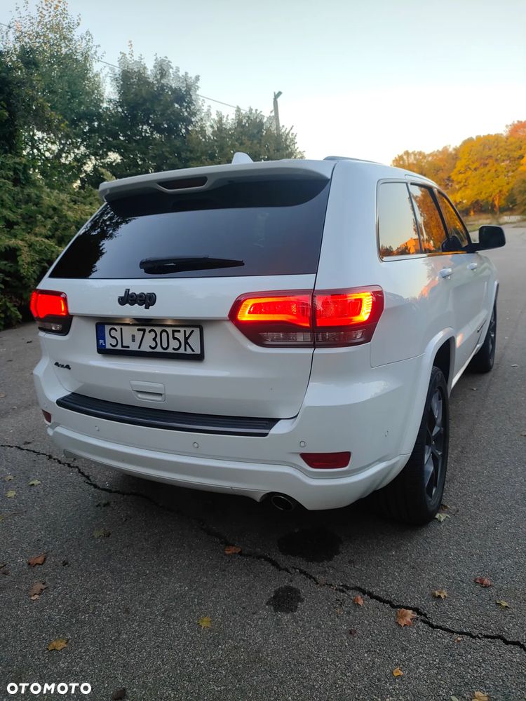 Jeep Grand Cherokee - 13