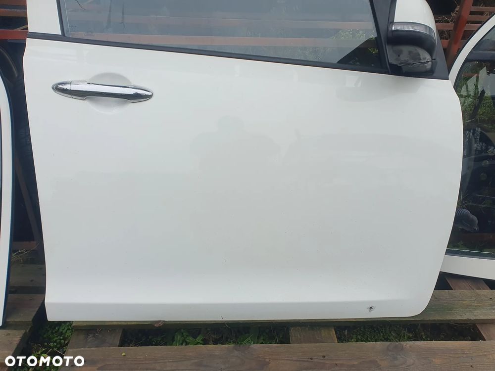 DRZWI L/P TYŁ PRAWY PRZÓD KIA PICANTO III 3 LAK UD - 13