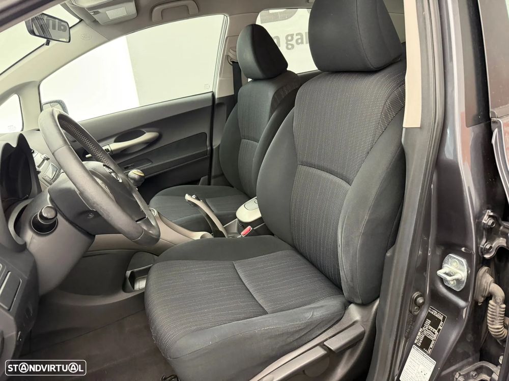 Toyota Auris 1.4 D-4D - 9