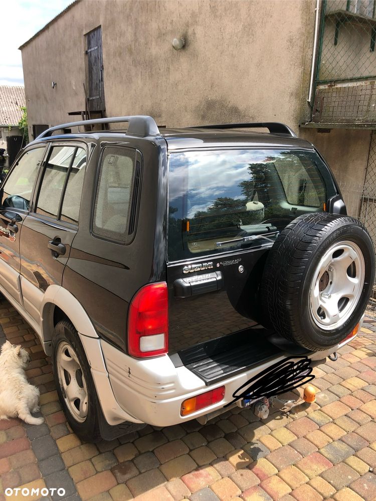 Suzuki Grand Vitara 2.0 - 5