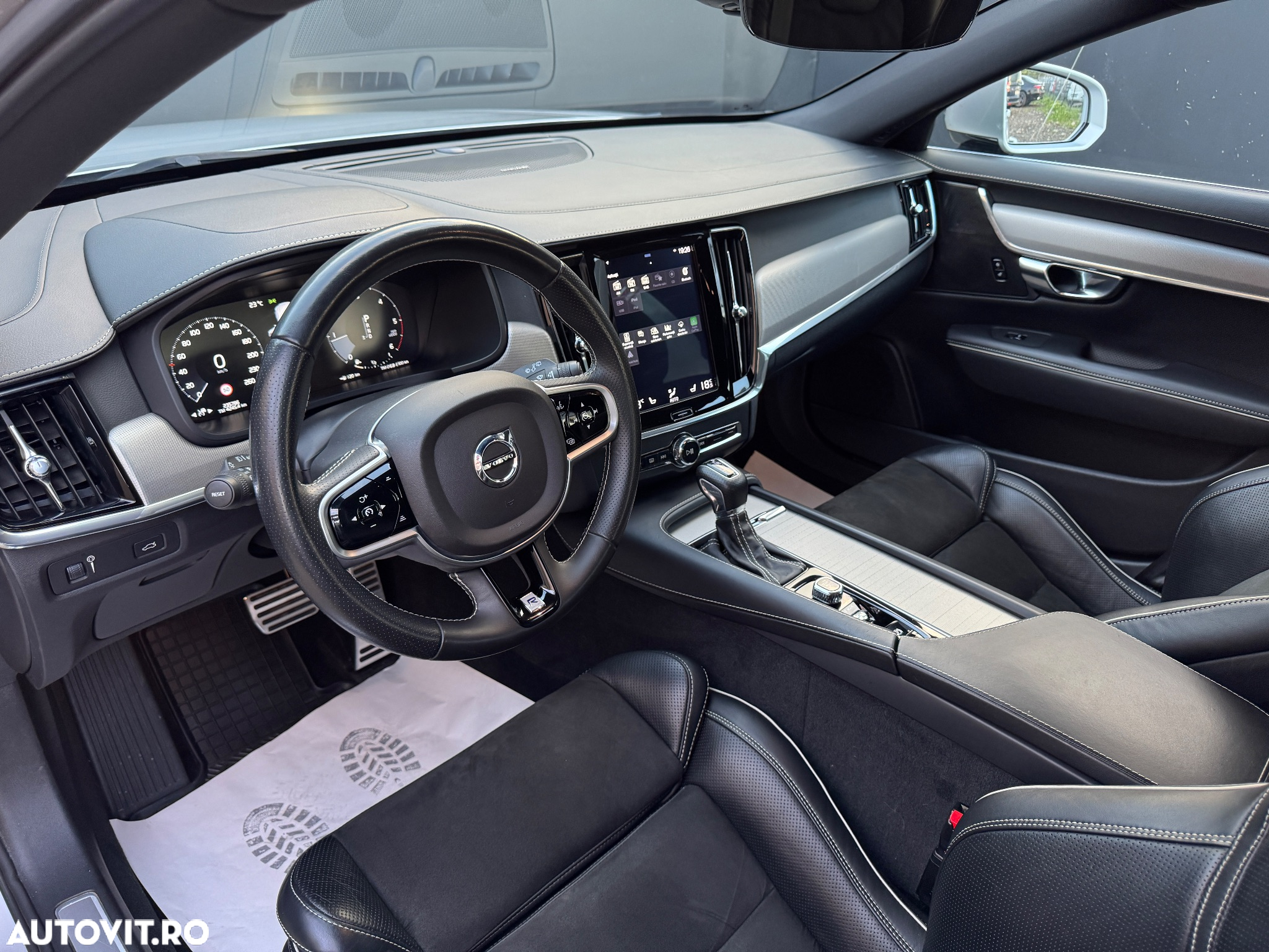 Volvo V90 D3 Geartronic R Design - 19