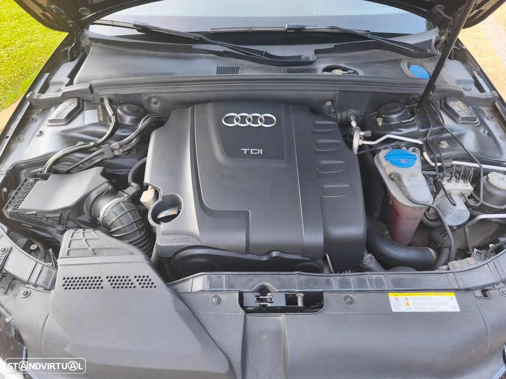 Audi A4 Avant 2.0 TDI DPF Ambiente - 15