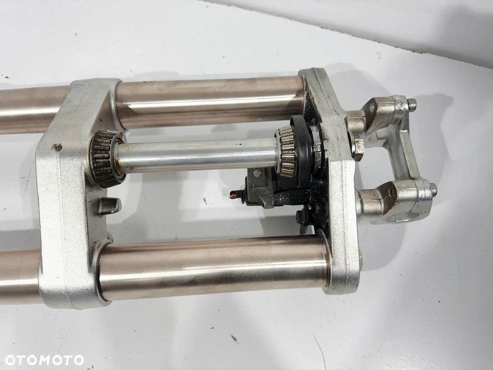 Lagi widełki Yamasaki R-Stunt 50 - 9