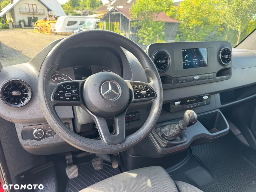 Mercedes-Benz SPRINTER 519 V6 3.0 - 31