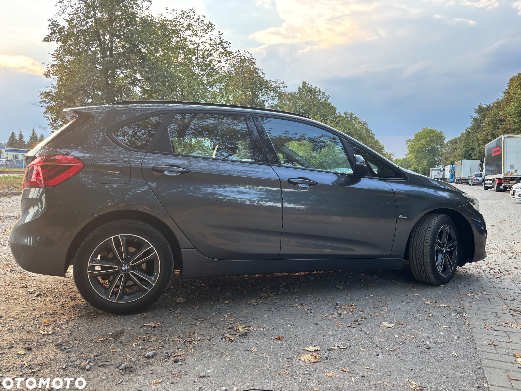 BMW Seria 2 218i - 14