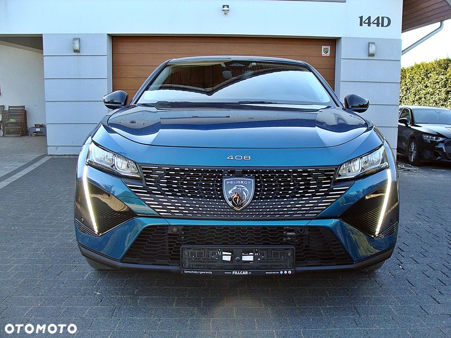 Peugeot 408 1.6 Plug-In Hybrid 225 Allure Pack EAT8 - 10