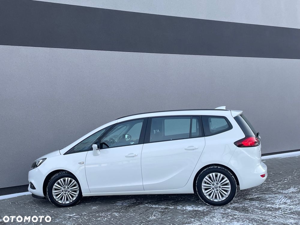 Opel Zafira - 16