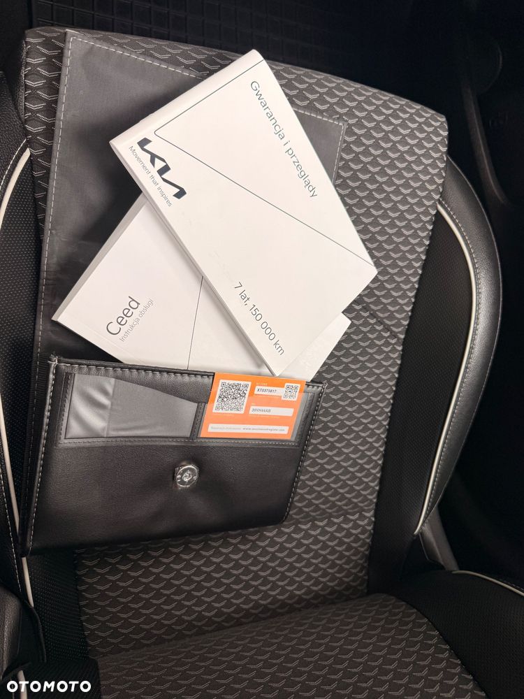 Kia Ceed 1.5 T-GDI Business Line - 31