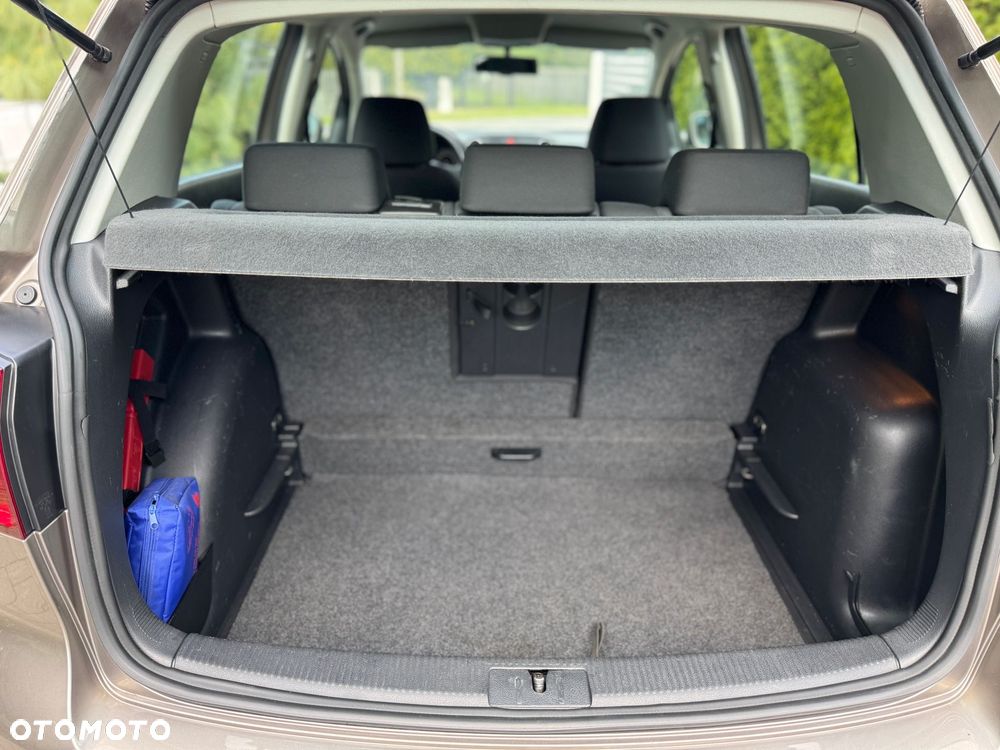 Volkswagen Golf Plus 1.6 TDI DPF DSG Style - 21