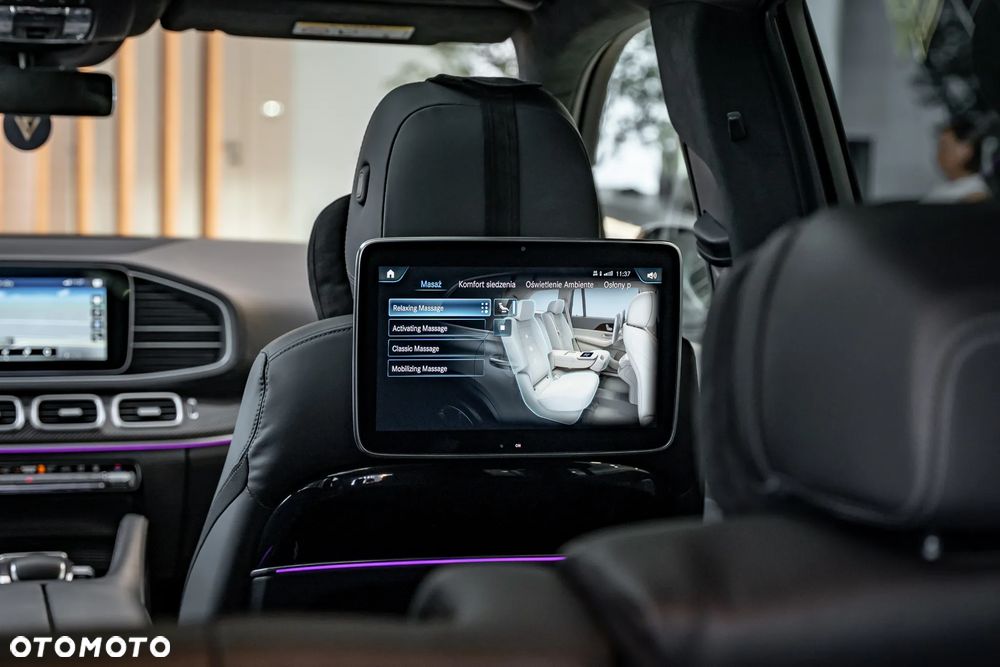 Mercedes-Benz GLS - 29