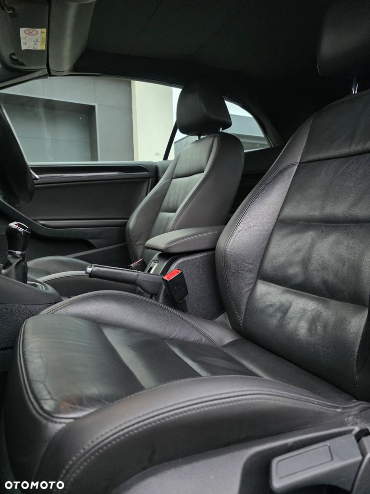 Volkswagen Golf Cabrio 1.6 TDI BlueMotion Technology - 20