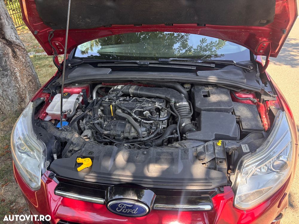 Ford Focus 1.6 EcoBoost Start Stop Sport - 11