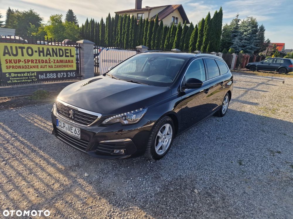 Peugeot 308 - 4