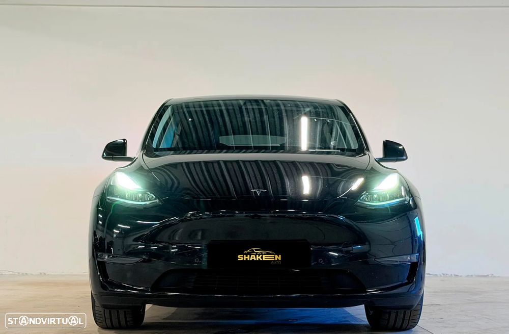 Tesla Model Y Long Range Dual Motor AWD - 3