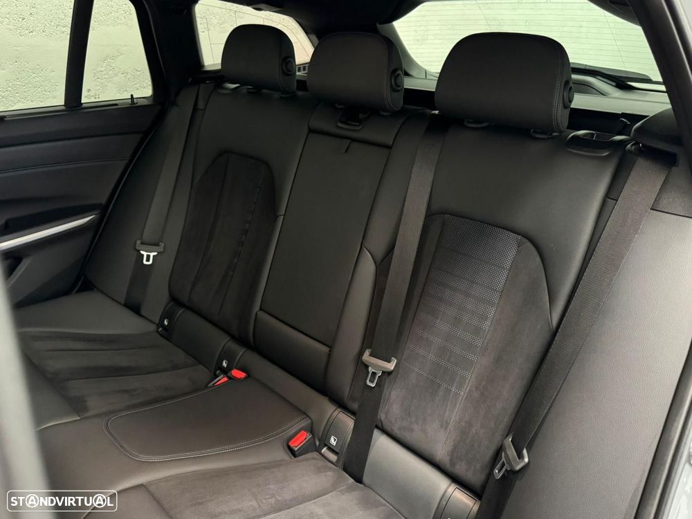 BMW 330 e Touring Pack M Auto - 51