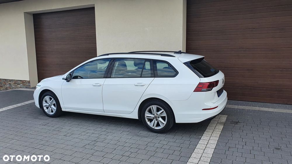 Volkswagen Golf - 3