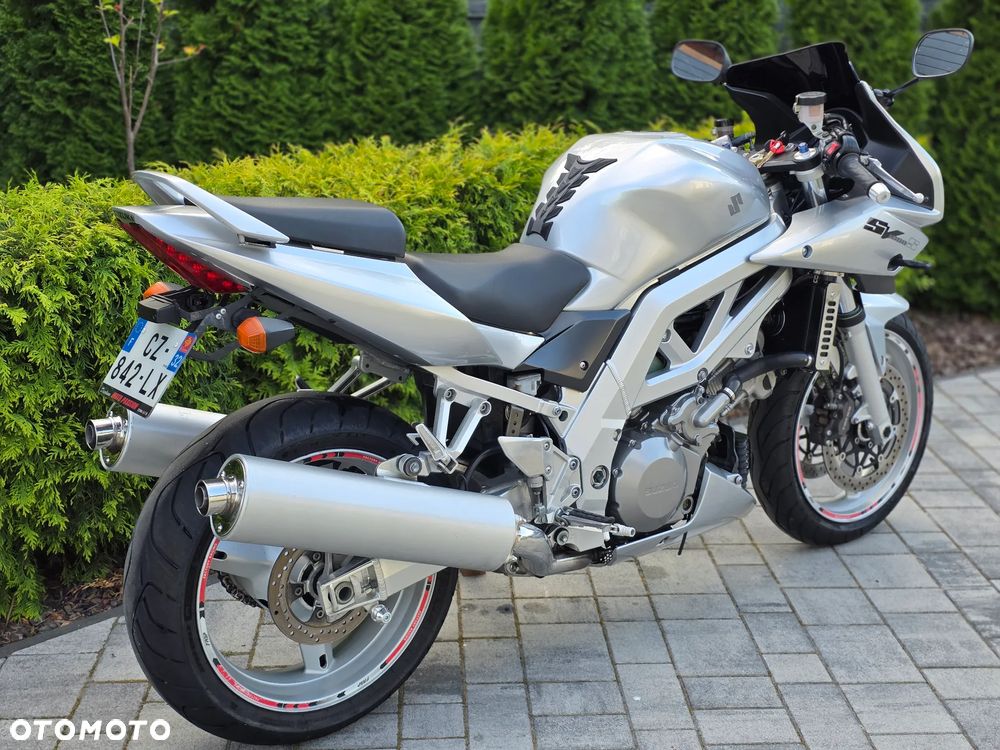 Suzuki SV - 4