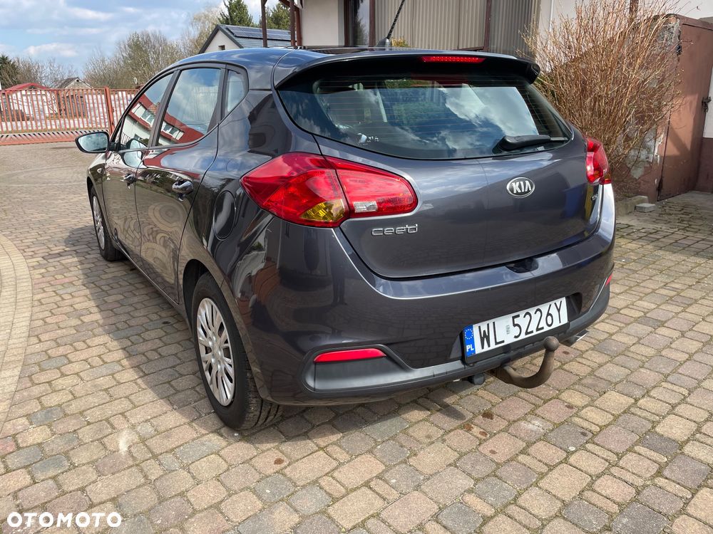 Kia Ceed 1.6 CRDi 115 ISG Vision - 5