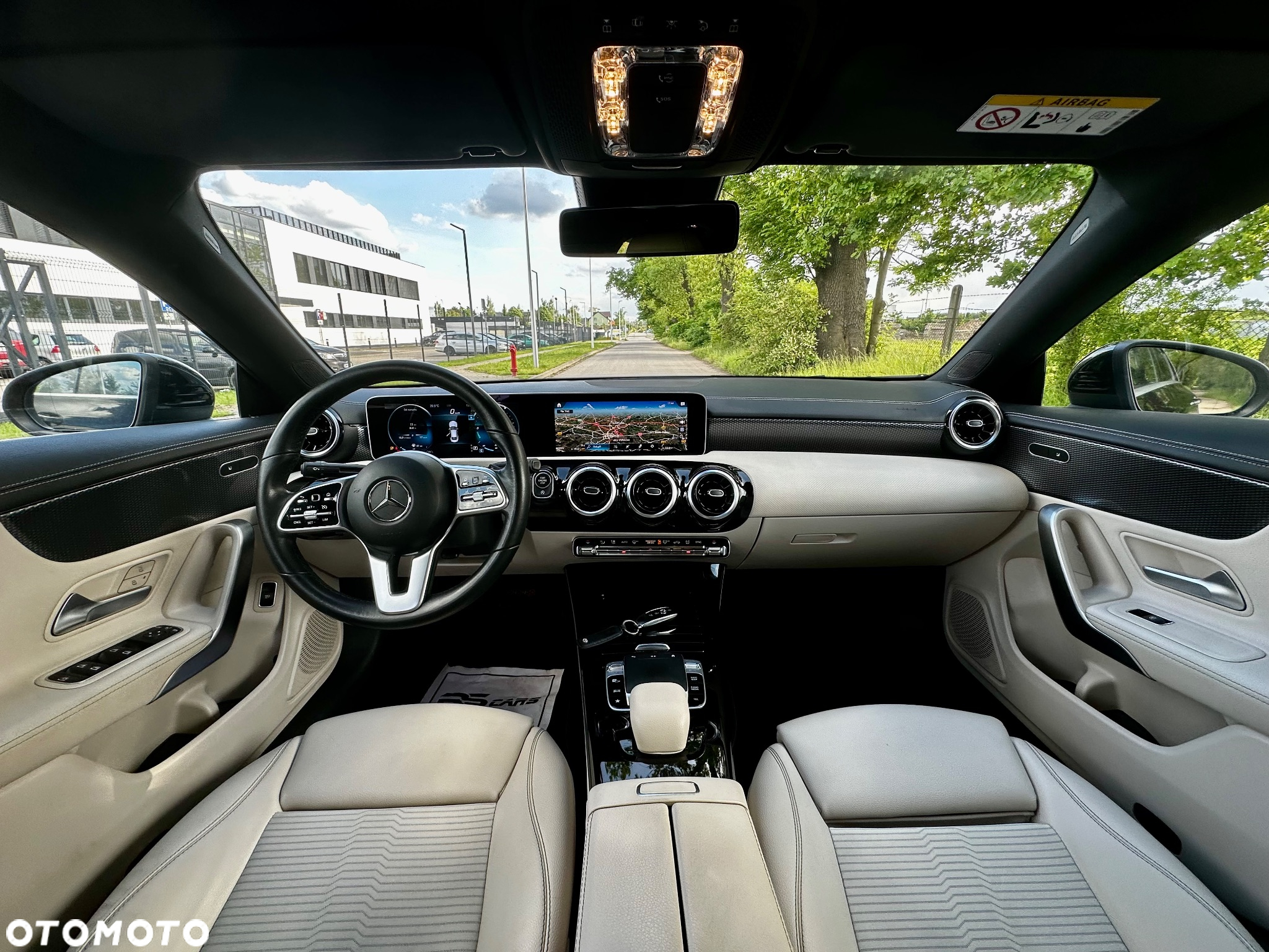 Mercedes-Benz CLA 180 Progressive 7G-DCT - 16