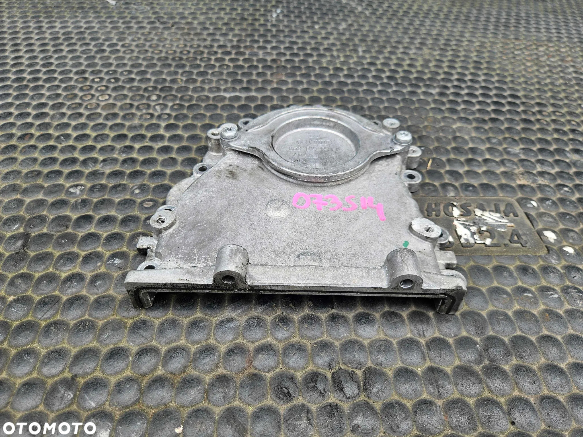 Obudowa Osłona Pokrywa Rozrzadu Silnika Dekiel Walu Kołnierz 2.7 3.0 V6 TDI Audi A4 B8 A5 Q5 - 17