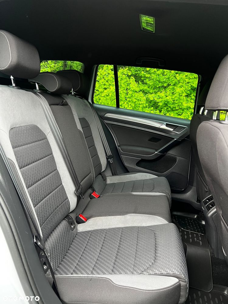 Volkswagen Golf 1.6 TDI BMT Highline - 8