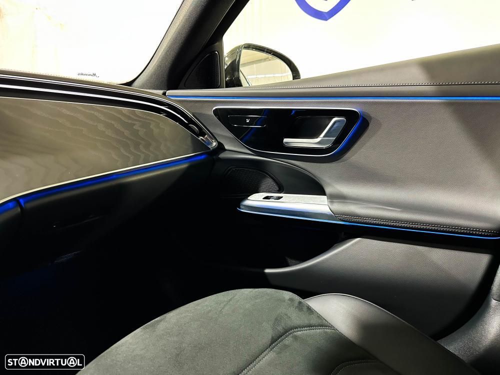 Mercedes-Benz E 300 e Station 9G-TRONIC AMG Line - 22