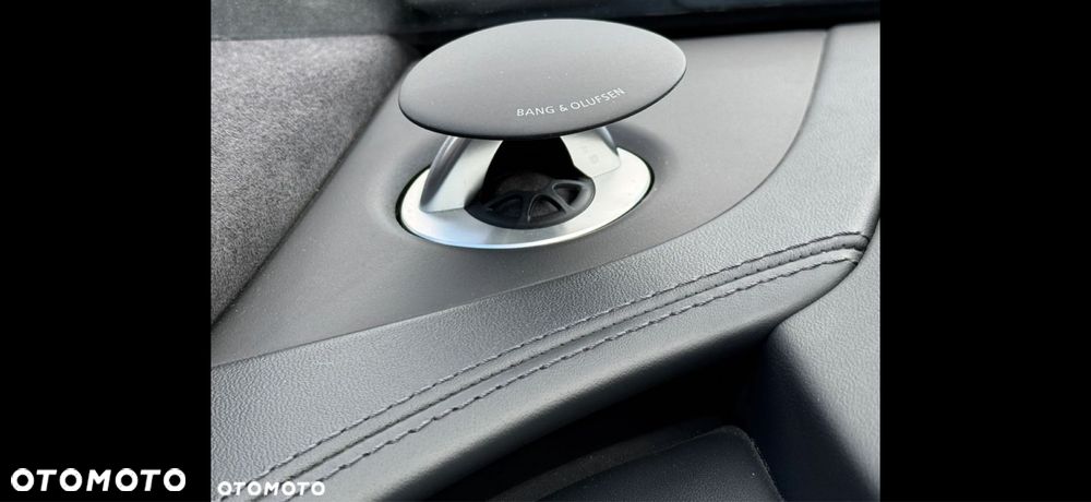Audi A8 2015 photo 3