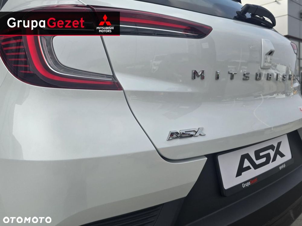Mitsubishi ASX - 8