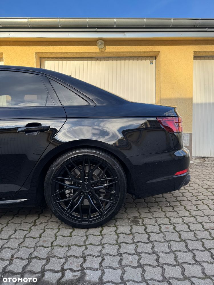 Audi A4 2.0 TFSI Quattro S tronic - 19