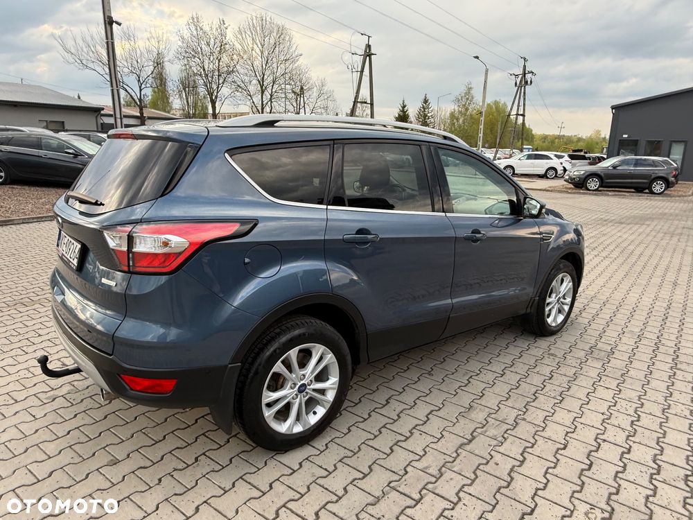 Ford Kuga 1.5 EcoBoost 2x4 Titanium - 11