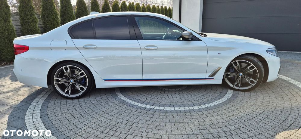 BMW Seria 5 M550d xDrive - 36