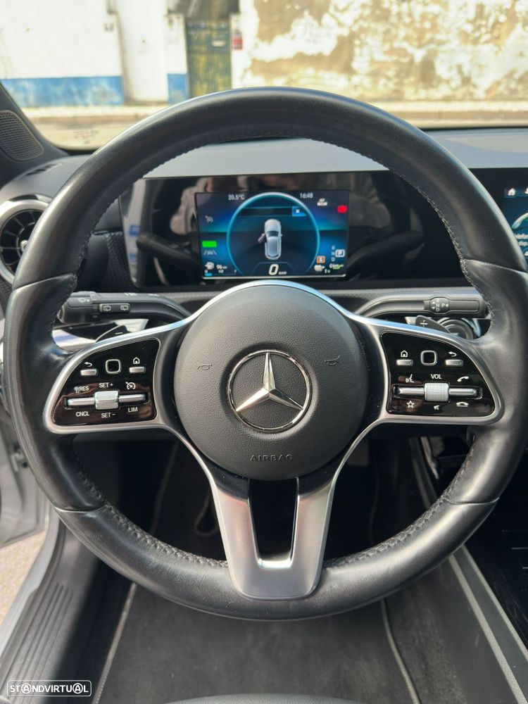 Mercedes-Benz A 250 - 12