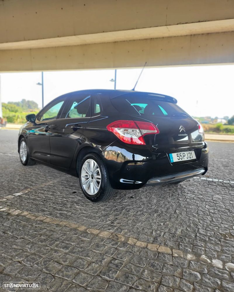 Citroën C4 VTi 120 Exclusive - 4
