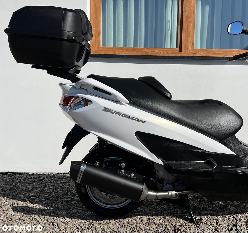 Suzuki Burgman - 11