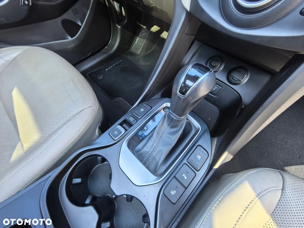 Hyundai Santa Fe - 23