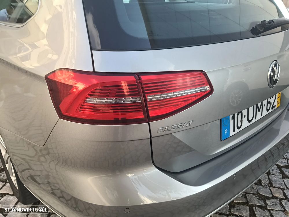 VW Passat Variant 1.6 TDI Highline DSG - 6