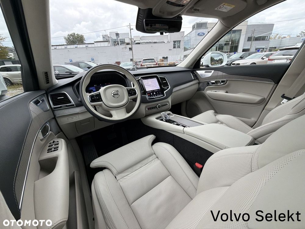 Volvo XC 90 - 13