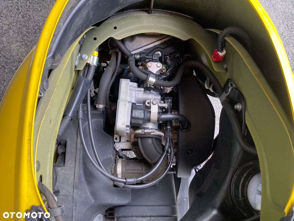 Vespa Primavera - 12