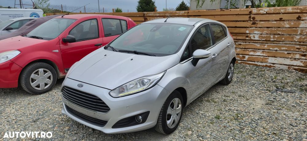 Ford Fiesta 1.0 EcoBoost Start-Stop Titanium - 1