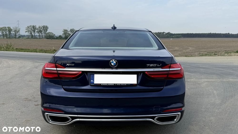 BMW Seria 7 750Li xDrive Edition Exclusive - 8