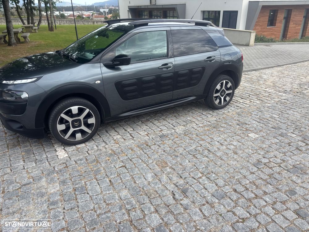 Citroën C4 Cactus 1.6 e-HDi Shine ETG6 - 4