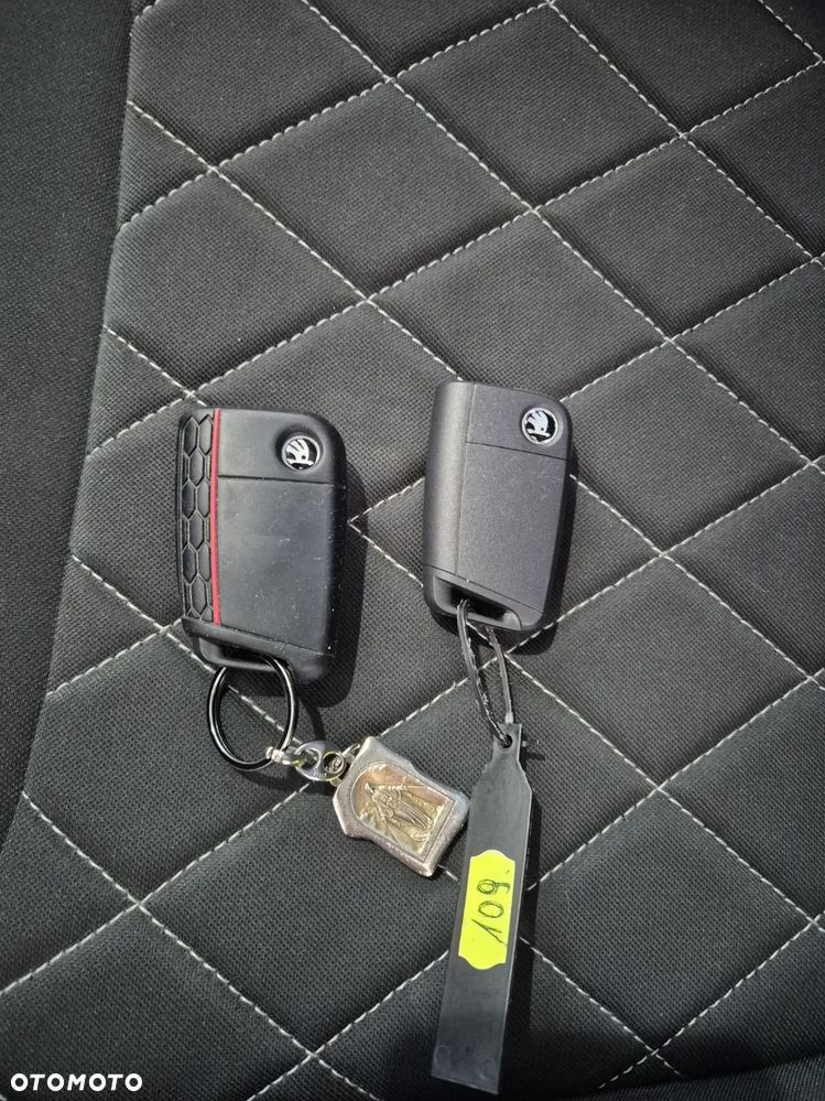 Skoda Karoq 1.5 TSI ACT 4x2 Sportline DSG - 16