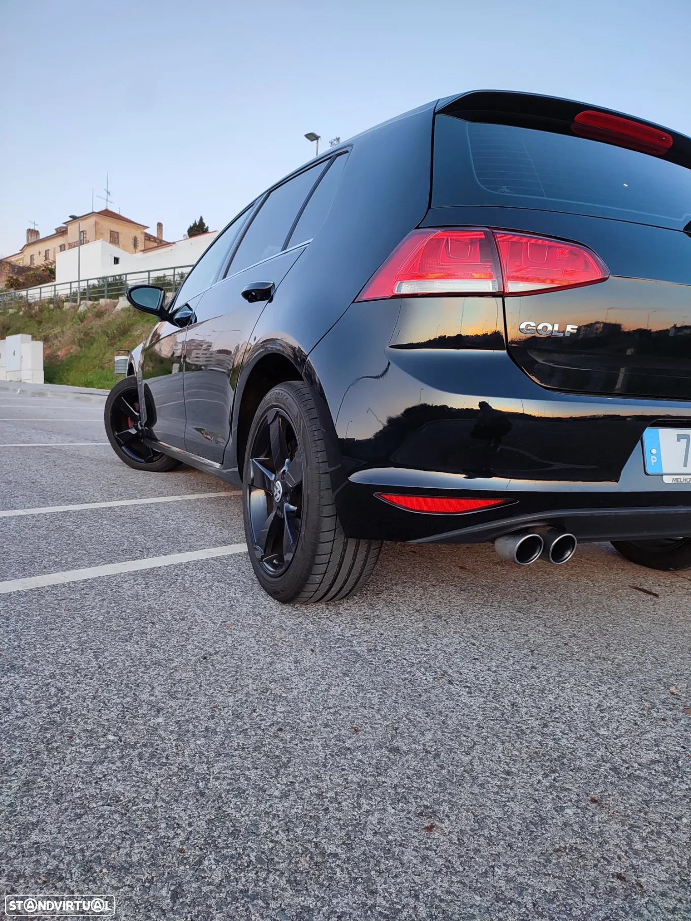 VW Golf 1.6 TDi Highline DSG - 9