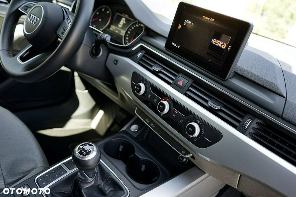 Audi A4 Avant - 32