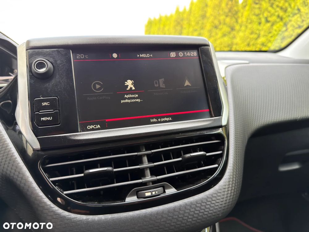 Peugeot 2008 PureTech 110 Stop&Start EAT6 GT-Line Edition - 32