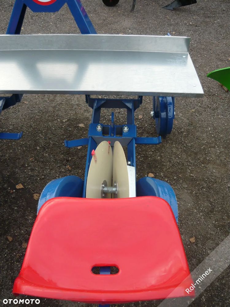 Tryby metalowe Sadzarka do rozsady warzyw Transport - 8