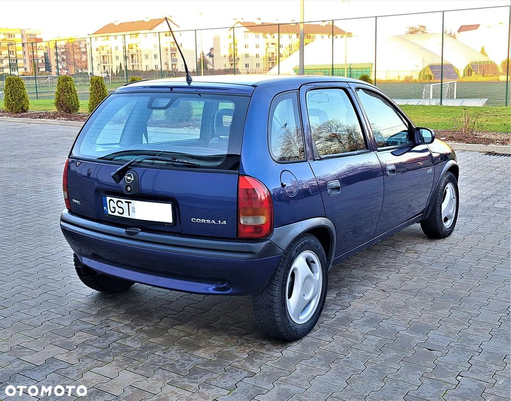 Opel Corsa 1.4 16v - 4