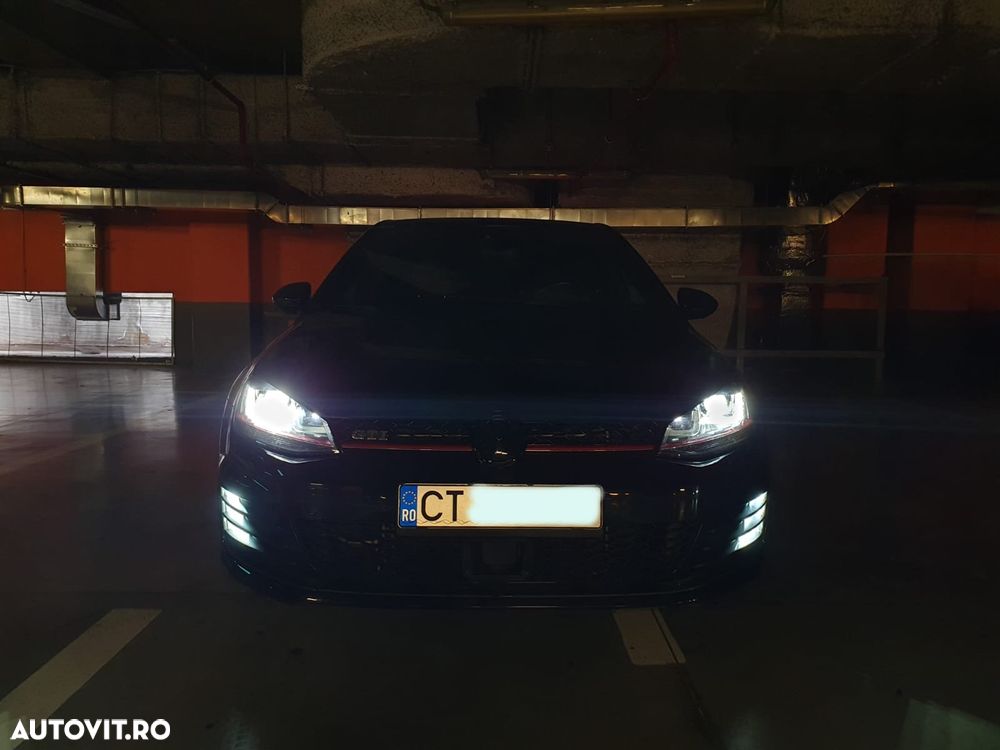 Volkswagen Golf GTI BlueMotion Technology DSG - 11