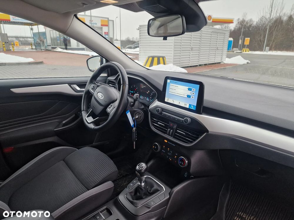 Ford Focus SW 1.5 TDCi DPF S&S - 13