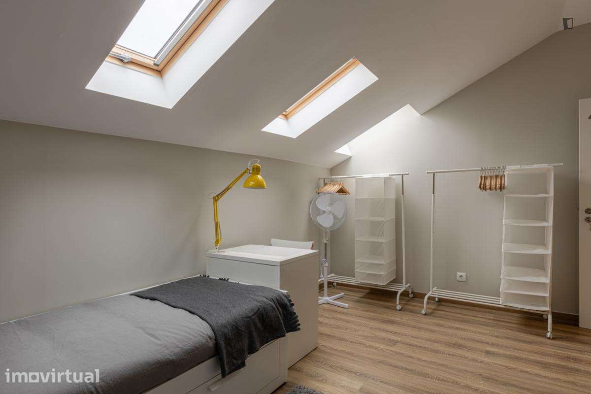 Quarto - localizado em Alvalade Lisbon - Grande imagem: 2/21